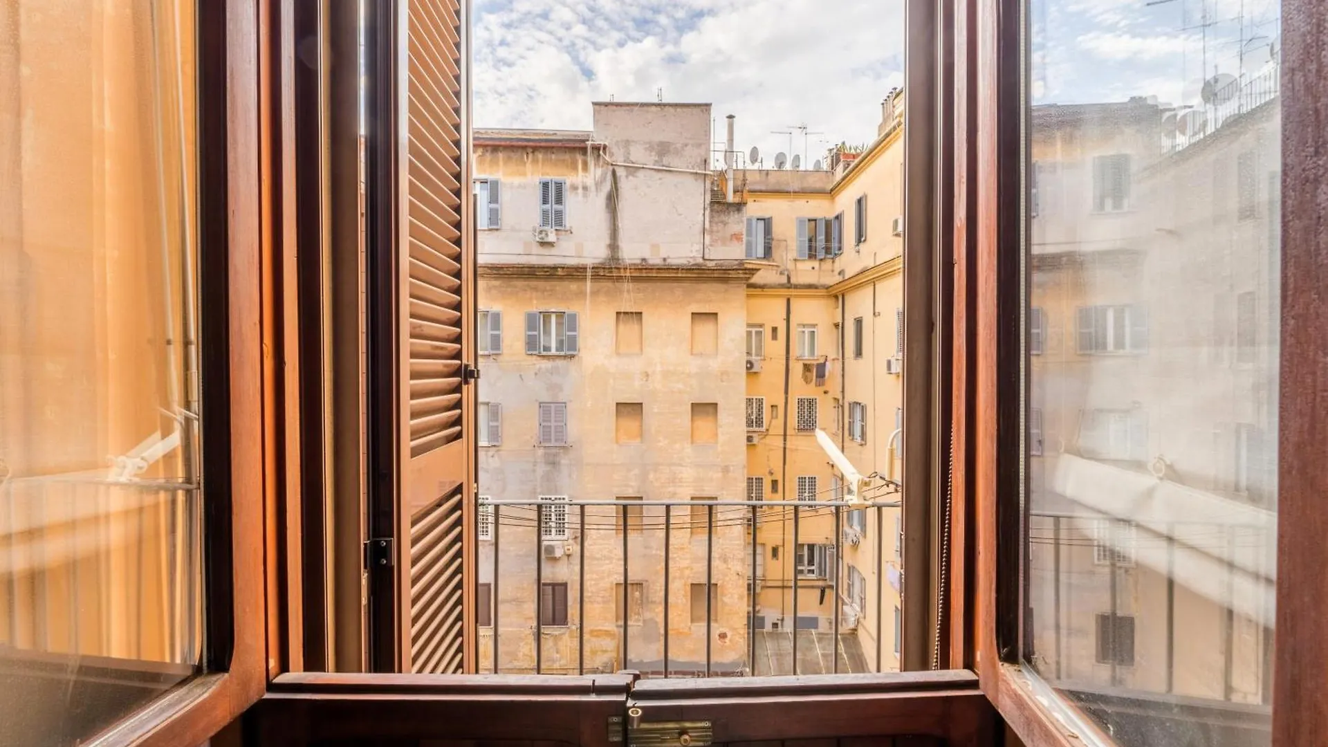Dimora Esedra, Historical Flat In The Heart Of Rome Apartment